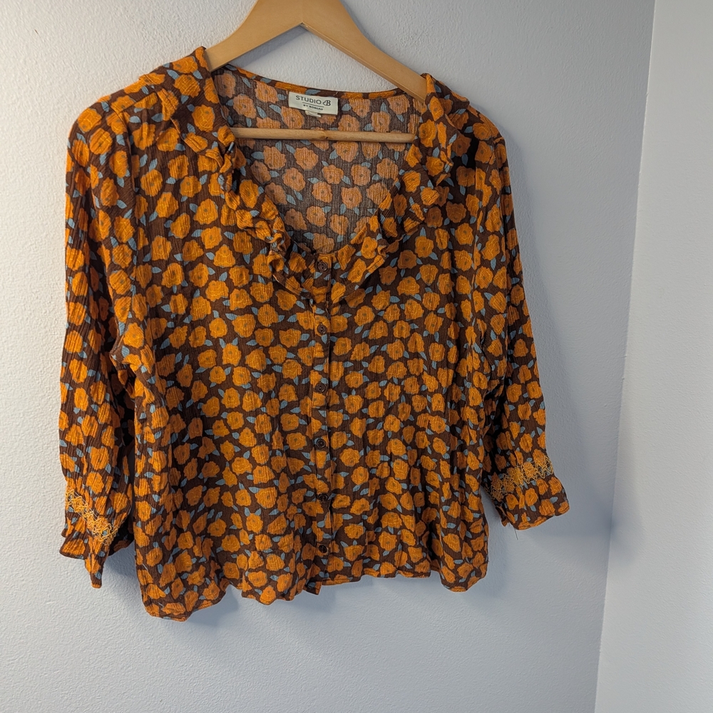 Studio B by Bobeau Textured Floral Button Front Blouse |‎ Brown Orange | XL